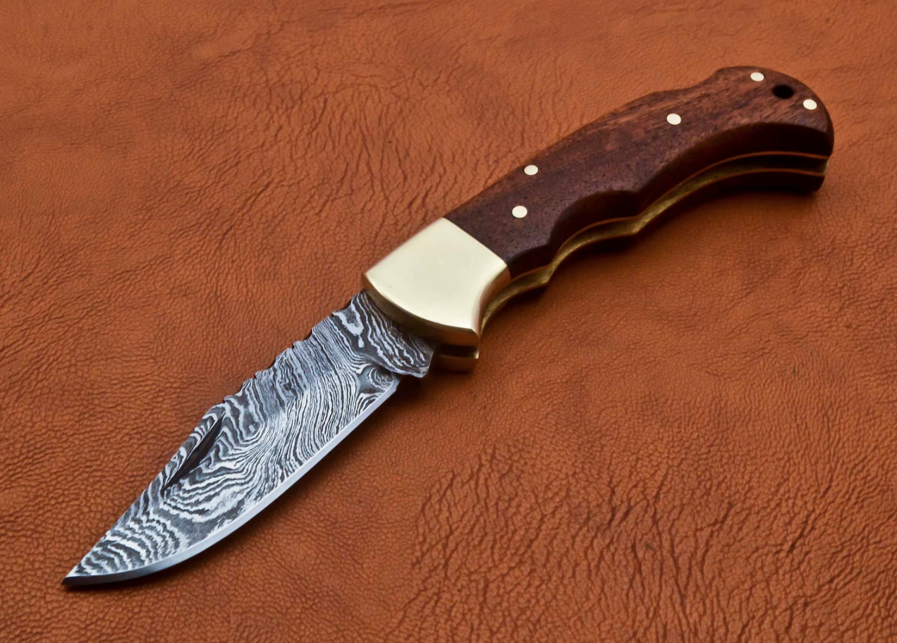 Damascus Steel Pocket Knife Handmade Folding Blade Hunting