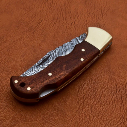 classic roes wood pocket knife