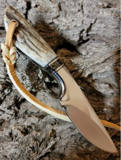 D2 SKINNER KNIFE