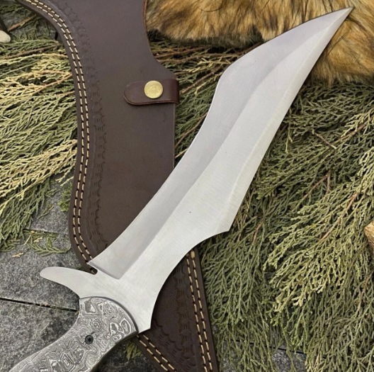 Custom Handmade D2 Steel Hunting Bowie Knife Survival Knife With Leather Sheath