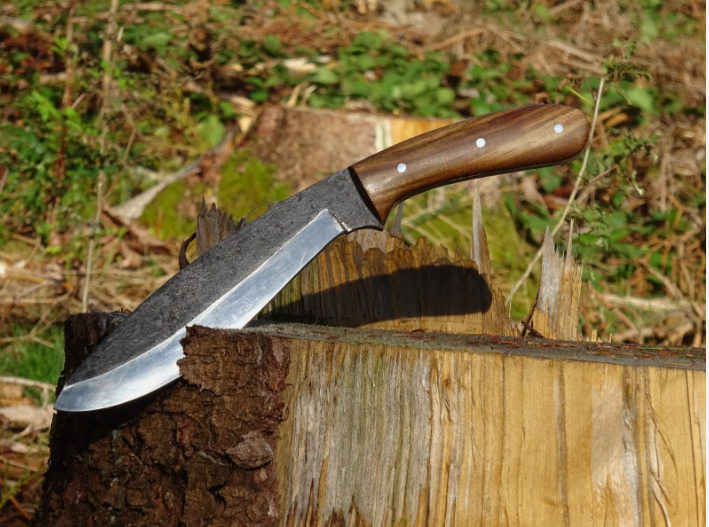 Handmade Hunting Kukri Knife