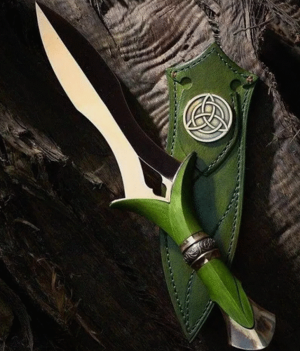 Handcrafted Fantasy Dagger