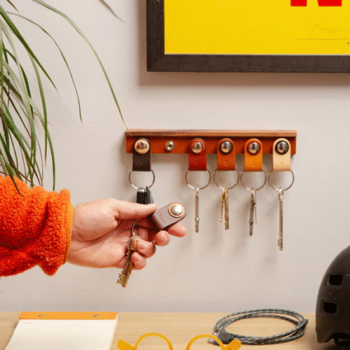 Personalized Leather and Wood 6 Key Ring Organizer Set