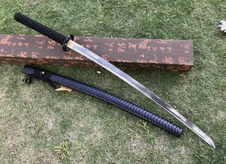 1 HANDMADE JAPANESE SAMURAI KATANA SWORD