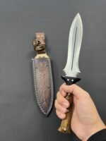 Dagger Knife